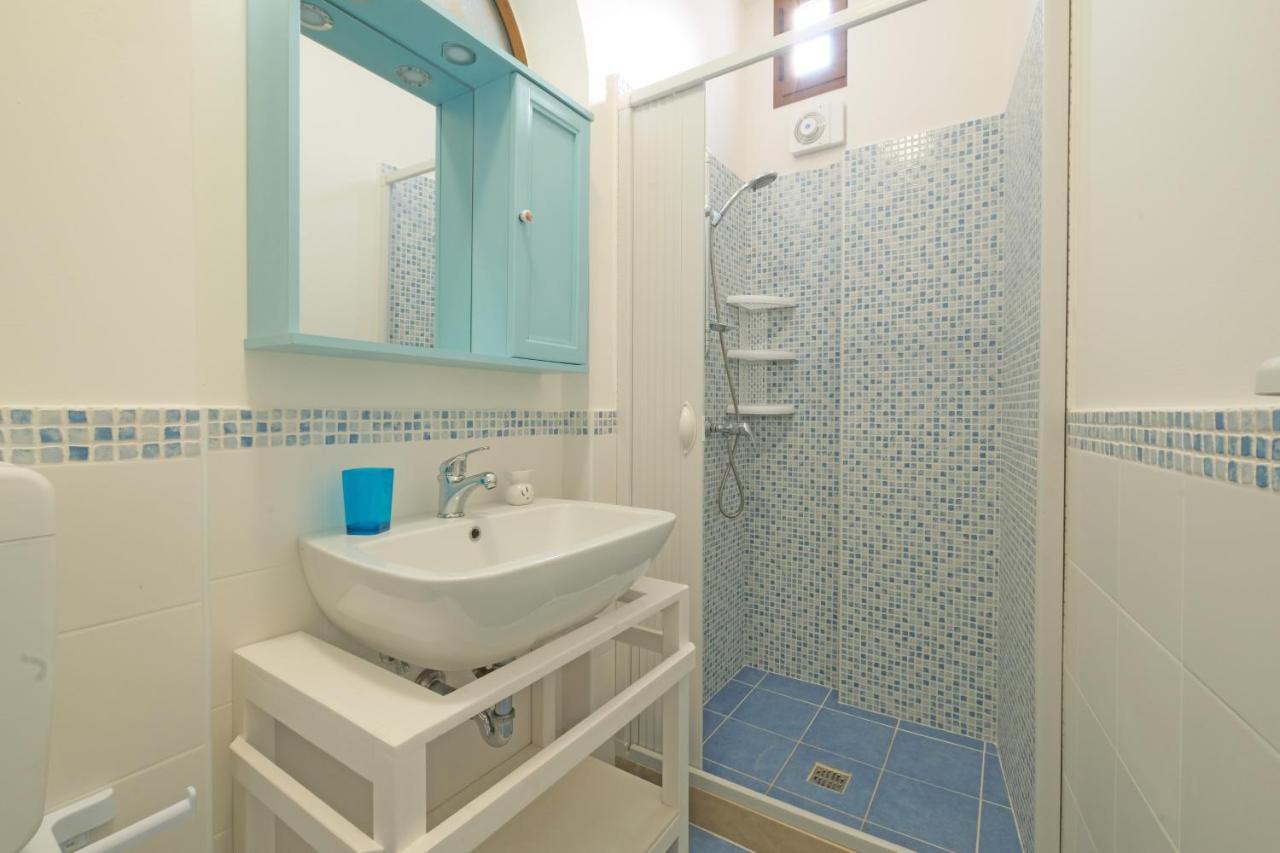 Una Torre Nel Mare Gagliano del Capo Ngoại thất bức ảnh